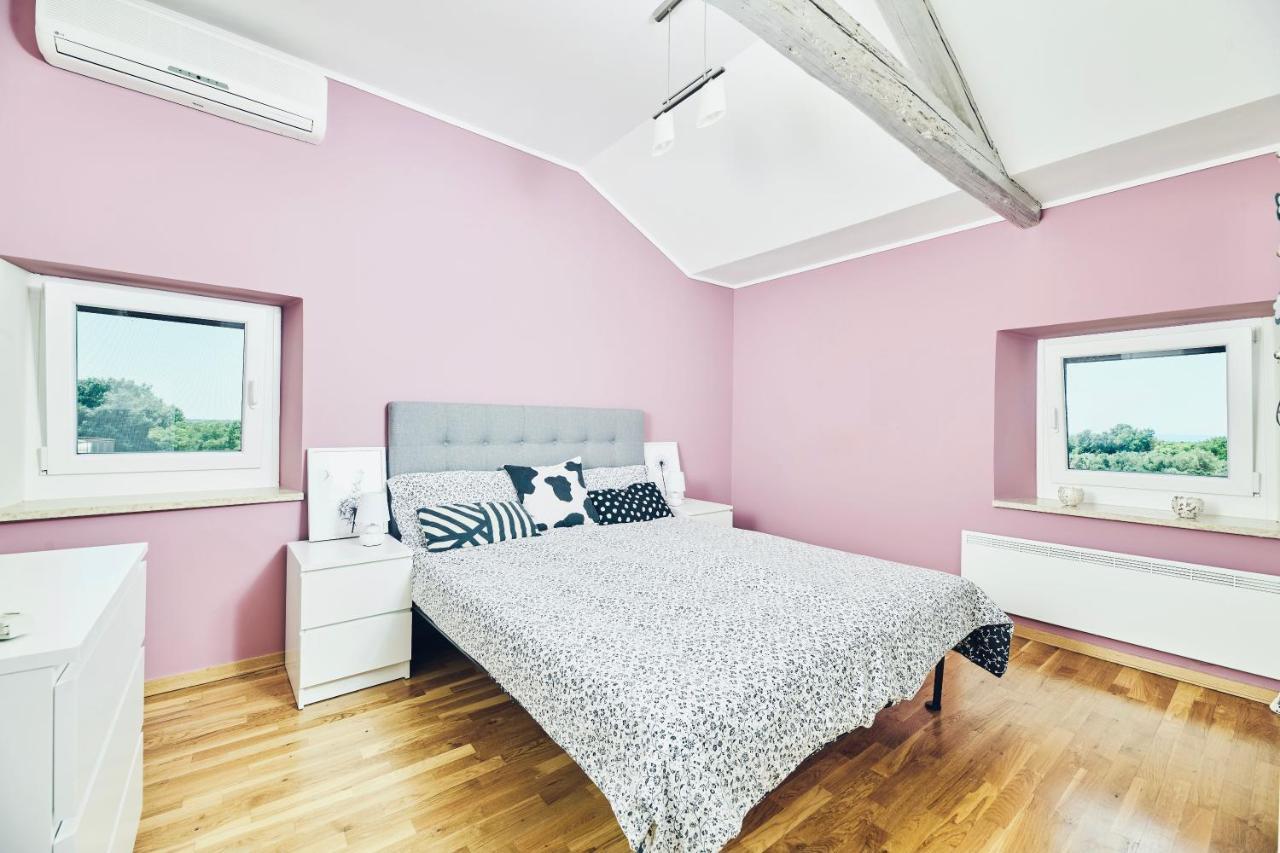 Apartments Mirna Stress Free Babici Exterior foto