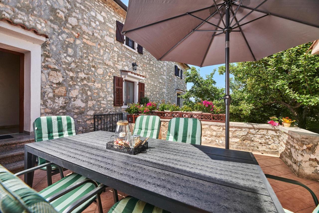 Apartments Mirna Stress Free Babici Exterior foto