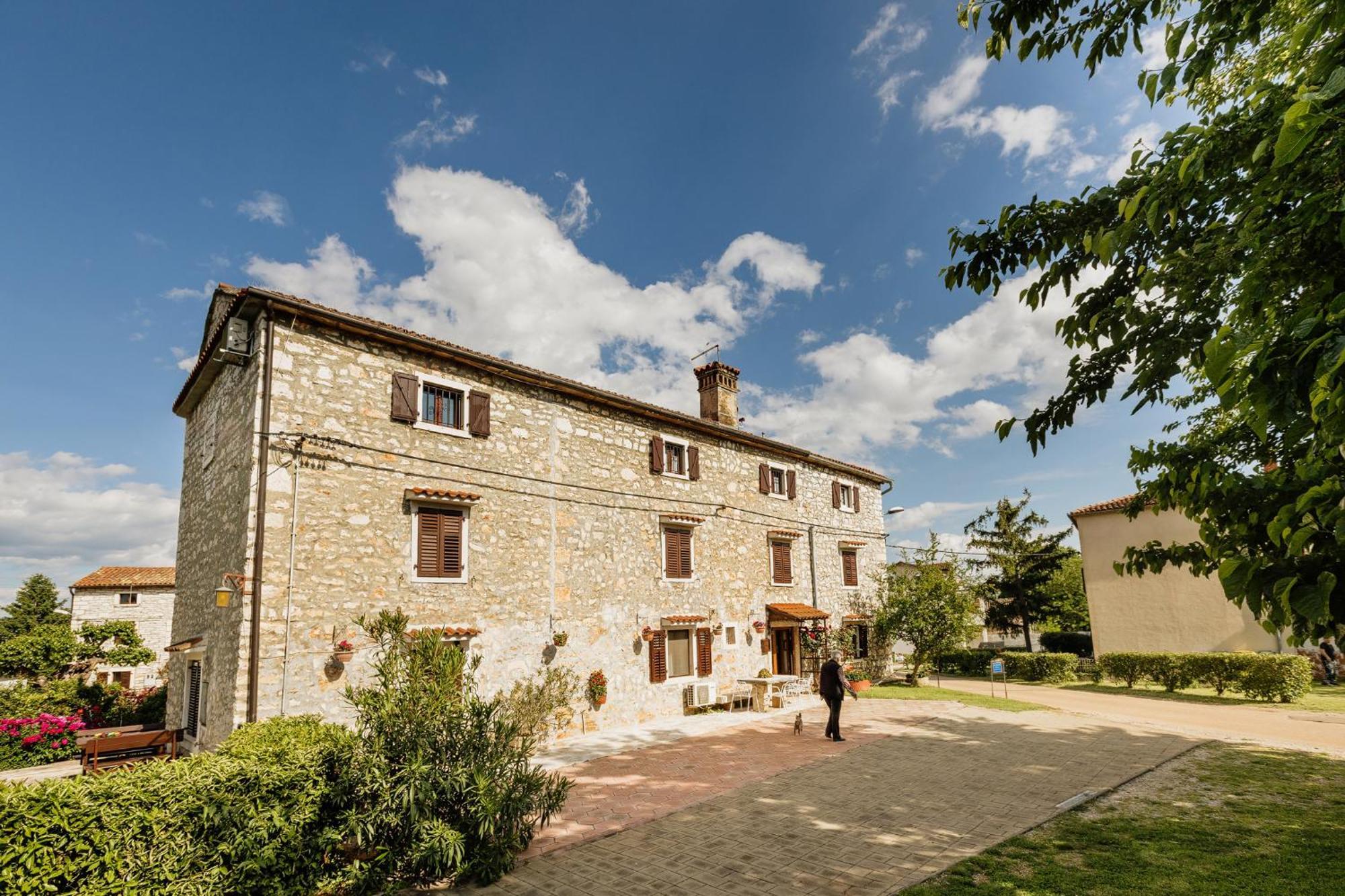 Apartments Mirna Stress Free Babici Exterior foto