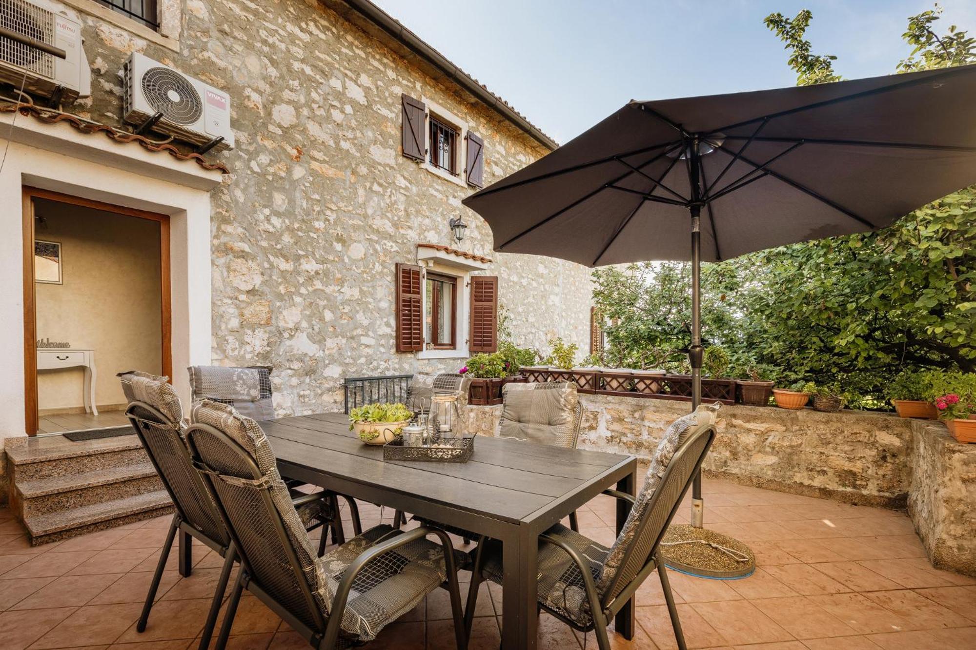 Apartments Mirna Stress Free Babici Exterior foto
